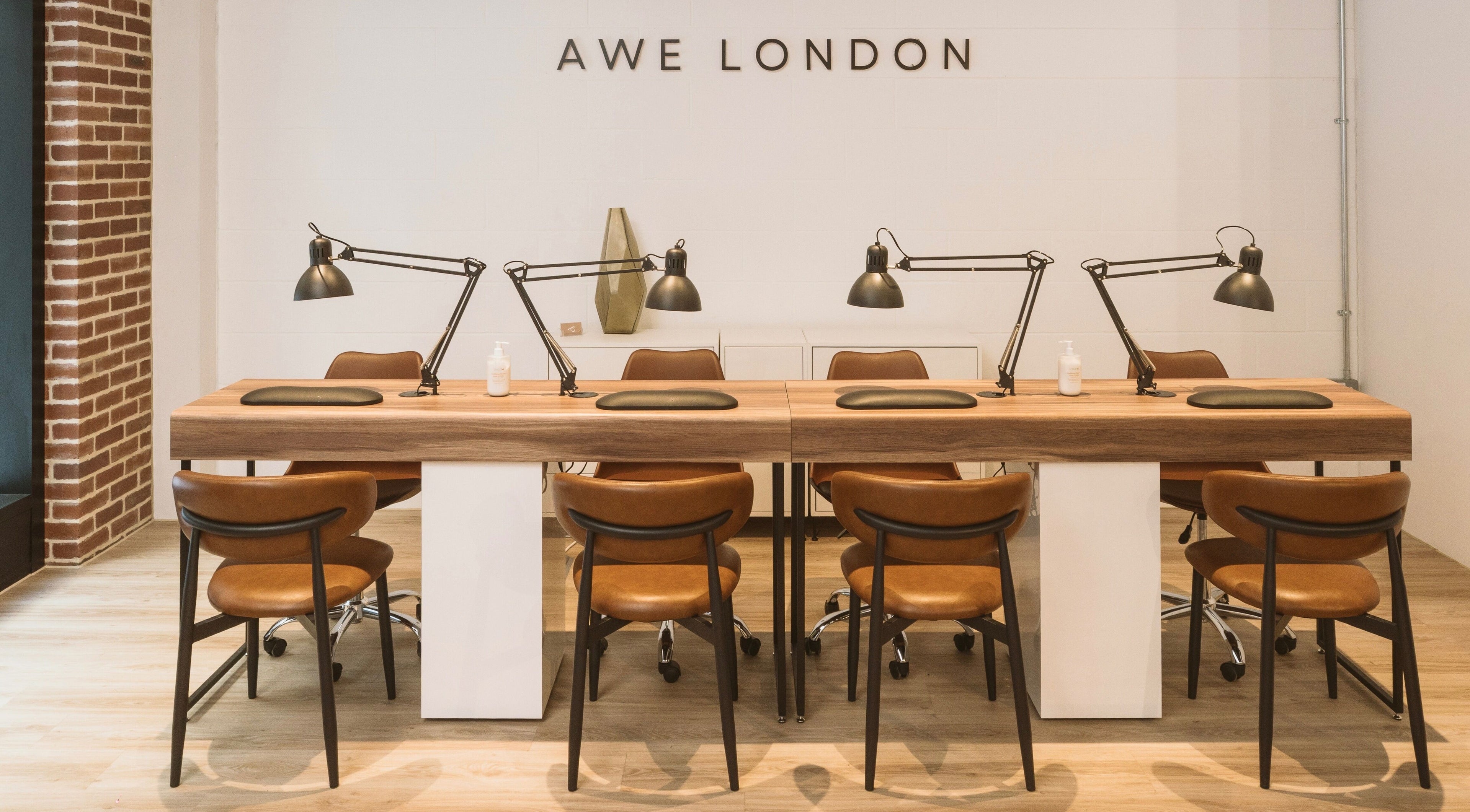 Modern workspace at Awe London Canary Wharf, showcasing stylish interiors in London, England, GB.