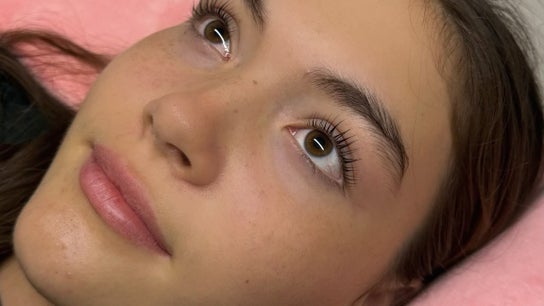 The Mobile Lash and Brow Studio