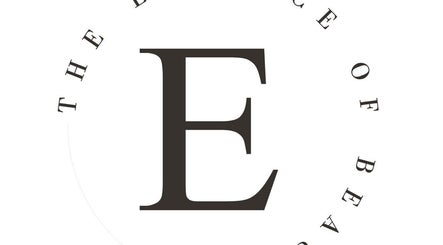 The Essence Of Beauty image 3