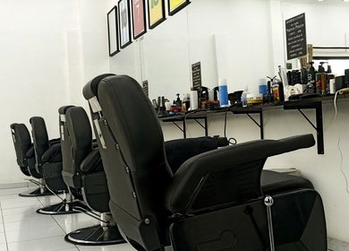 Elegant barber chairs at Hugos Barber in Santa Cruz De La Sierra, Departamento De Santa Cruz, BO.