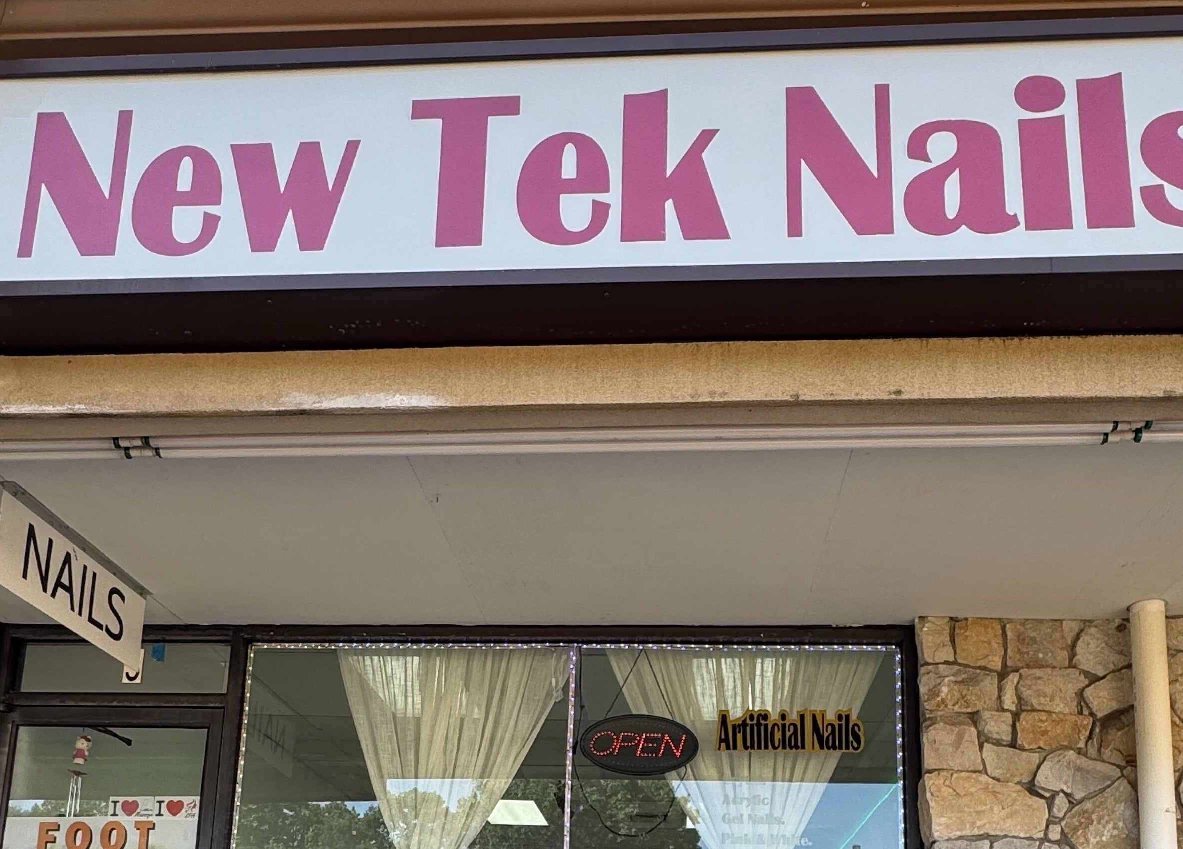 Entrance of New Tek Nails, a nail salon in Manchester Township, New Jersey, US.