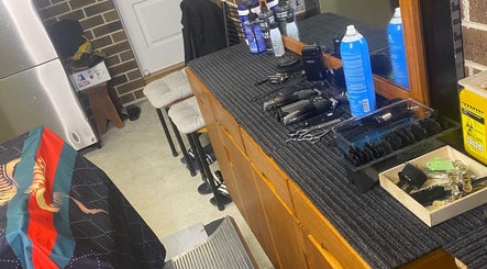 Lu_fadess grooming station with tools at Melbourne, Victoria, AU.