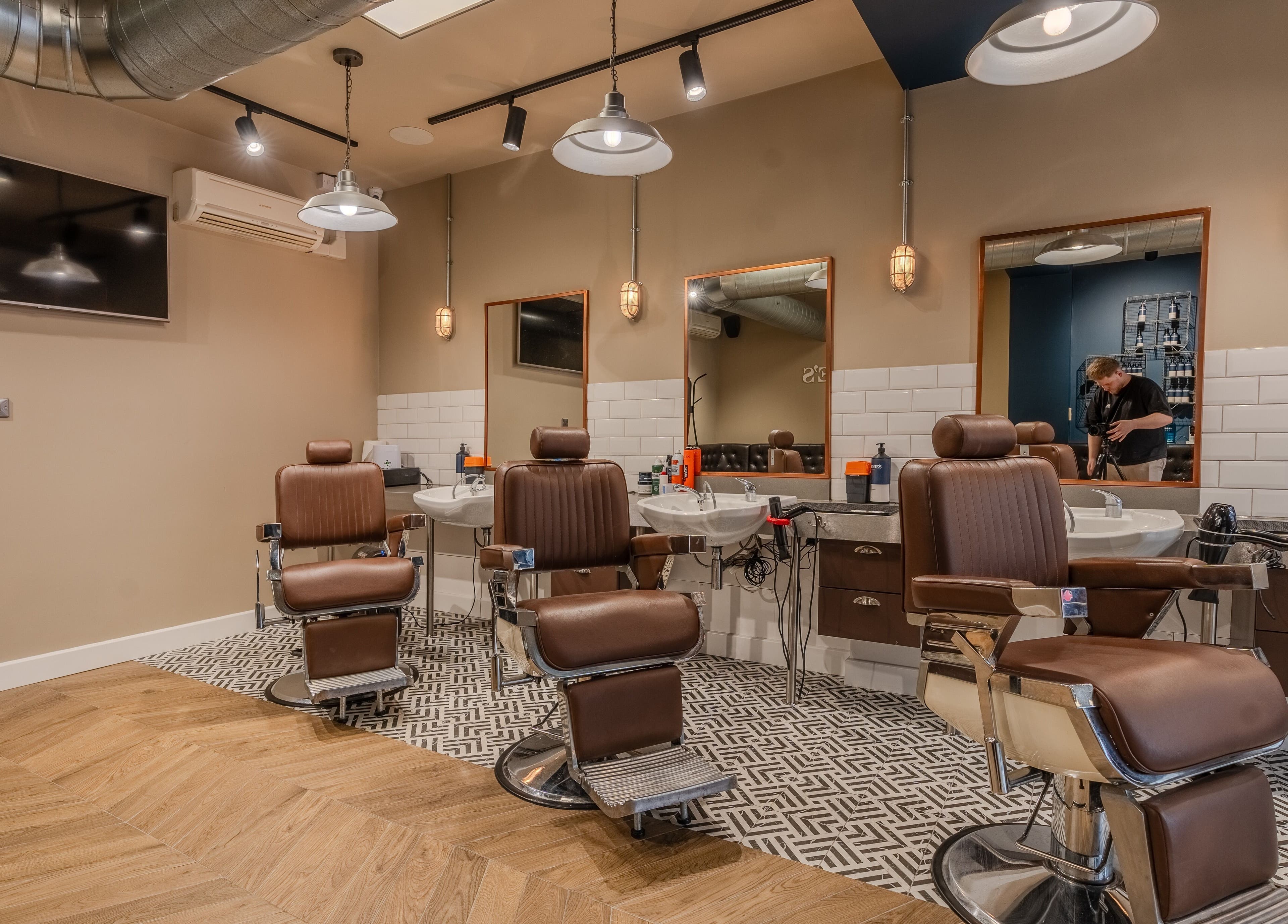 Chic barber chairs in Sammies Studio - Banstead, a stylish salon in Banstead, England, GB.