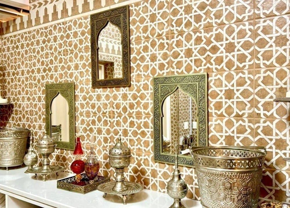 Intricate Moroccan décor at Lamsat Magribyah Beauty Center, Doha, Al Rayyan Municipality, QA.