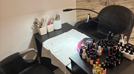 Lara’s Nails&Beauty imagem 2