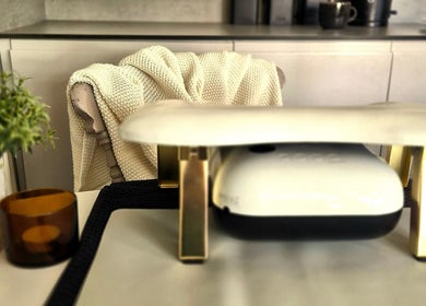 Chic nail drying station at BROMÉ STUDIO, Garforth, England, GB with cozy decor and stylish equipment.