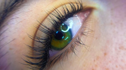 FEBE LASH