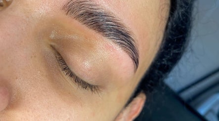 FEBE LASH, bilde 3