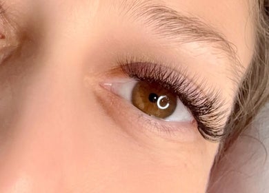 Close-up of expertly applied eyelash extensions at BLINKY Lash & Brow - Sydney Professional Eyelash Extensions, Wolli Creek.