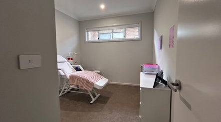 Tranquil treatment room at Brat Studio, Tahmoor, New South Wales, AU offering a relaxing ambience.
