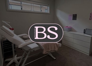 Relaxing treatment room at Brat Studio, Tahmoor, New South Wales, AU, featuring a luxury spa chair and modern decor.