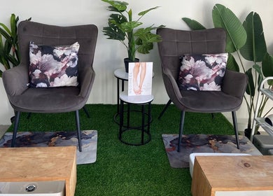 Relaxing spa chairs at Mommy Wellness Day Spa Lansdowne, Cape Town, Western Cape, ZA, offering comfort and style.