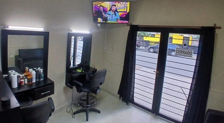 Simón B 402
