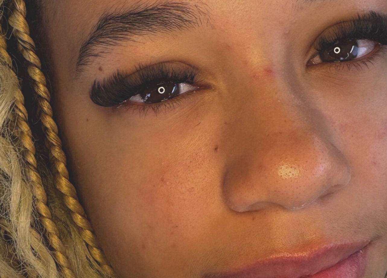 Close-up of eyelash extensions by Lashesbyjazminexo, Parkgate, England, GB.