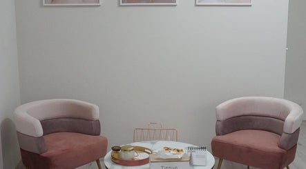 Cozy seating area at Bibi Beauty Studio, Košický Kraj, SK, offering a tranquil ambiance.