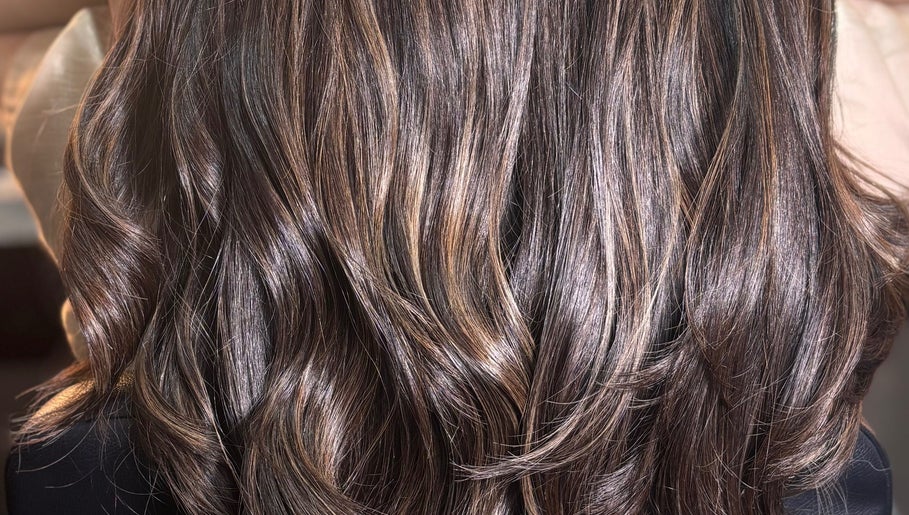 PRIVÉ HAIRDRESSING - Carol Hairdresser, bilde 1