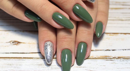 L'écrin des ongles, bilde 2