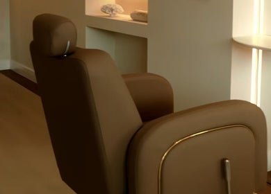 Luxurious brown spa chair at Ellie Barrow Beauty, Sunderland, England, GB, offering elegant relaxation.