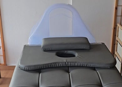 Cama de masajes en Heiwa, Panamá, Provincia De Panamá, PA, ideal para relajación y bienestar.