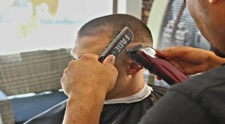 Habibi Barbershop image 2