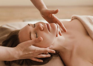 Relaxing massage session at Tychea Holistic & Wellness, Tampa, Florida, US, showcasing expert touch therapy.