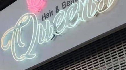 Neon sign for HairbyBryanMurphy in Glasgow, Scotland, GB, glowing with vibrant colors.