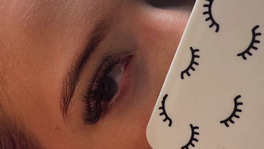 Ray Of Lashes – kuva 1