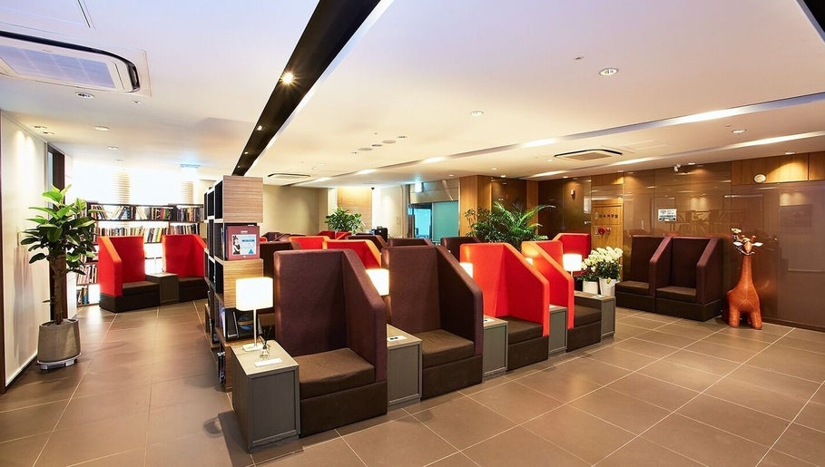 기린성형외과 (GIRIN Plastic Surgery) image 1