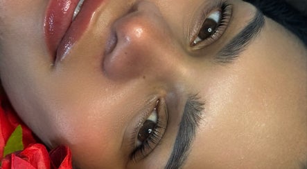 Close-up de rosto rejuvenescido no Amanda Sousa Estetica em Setúbal, Setúbal, PT.
