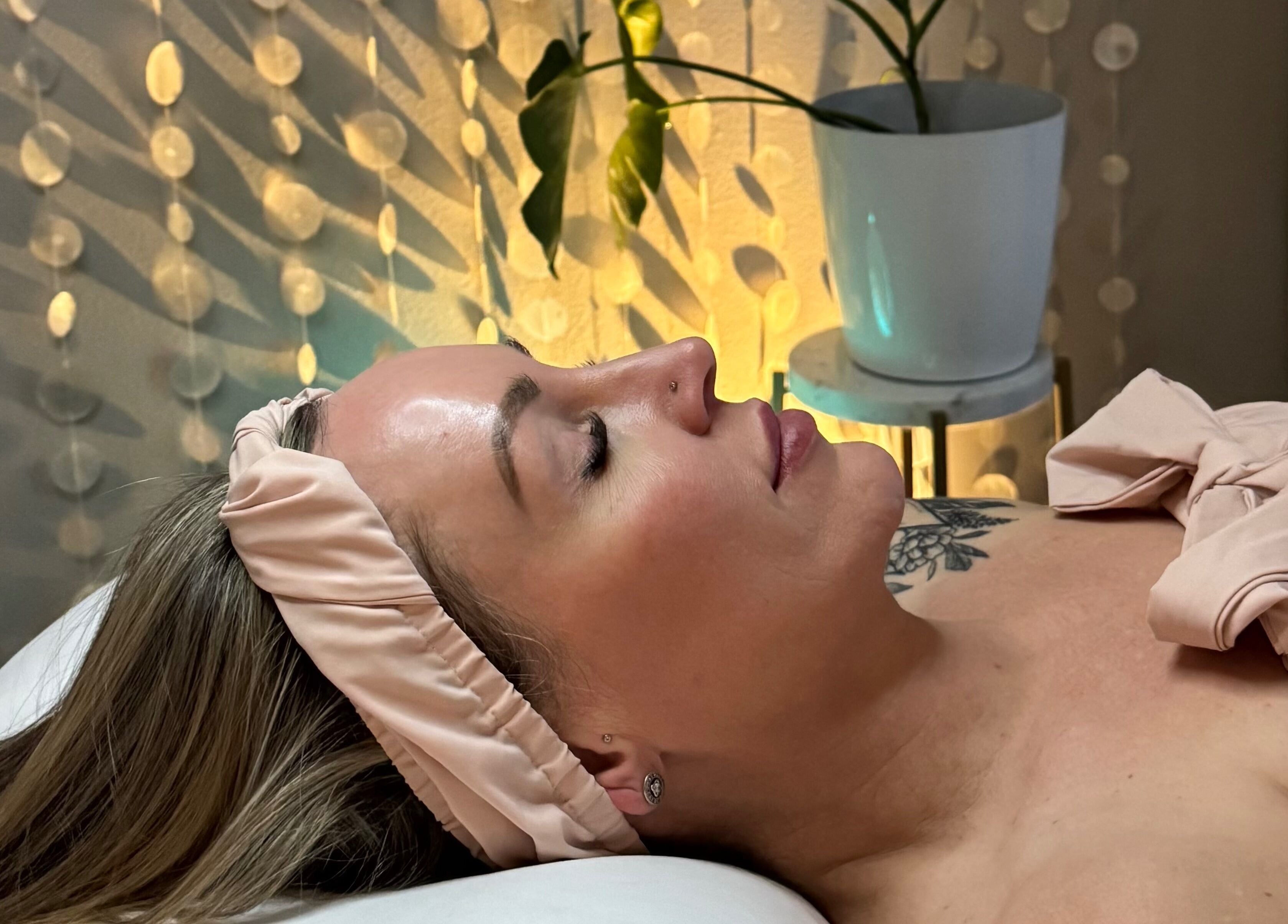 Relaxation session at Essential Luxuries Day Spa, Snohomish, Washington, US with ambient lighting.