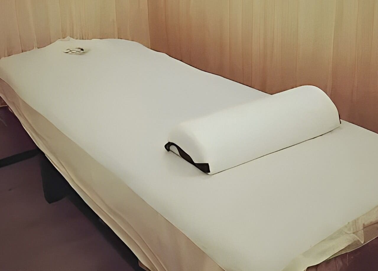Relaxing massage table setup at Zen5 - Chinese Remedial Massage | Reflexogy | Acupunture, Melbourne, Victoria, AU.