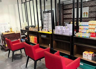 Relaxing tea lounge at Zen5 - Chinese Remedial Massage | Reflexology | Acupuncture, Melbourne, Victoria, AU.