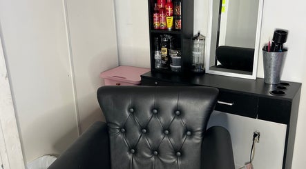 Kluvv_hairbar