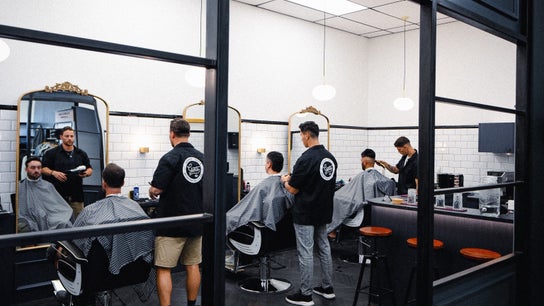 Barbers working at Gents Barber Shop Frankton (Mr. Davis), Queenstown, Otago Region, NZ, providing fresh haircuts.