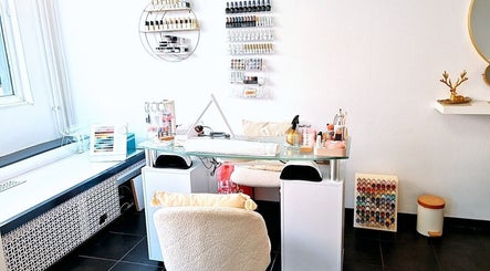 Hahnanails