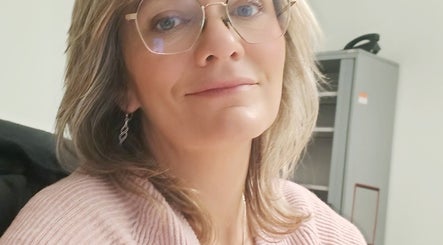 Hình ảnh 3 của Sophie Jasserand