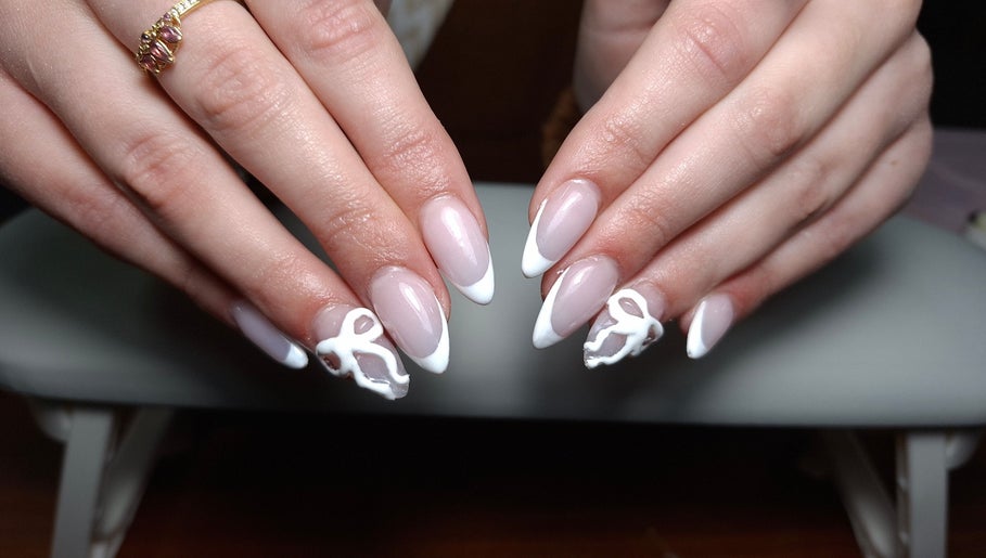 Divine Nails image 1