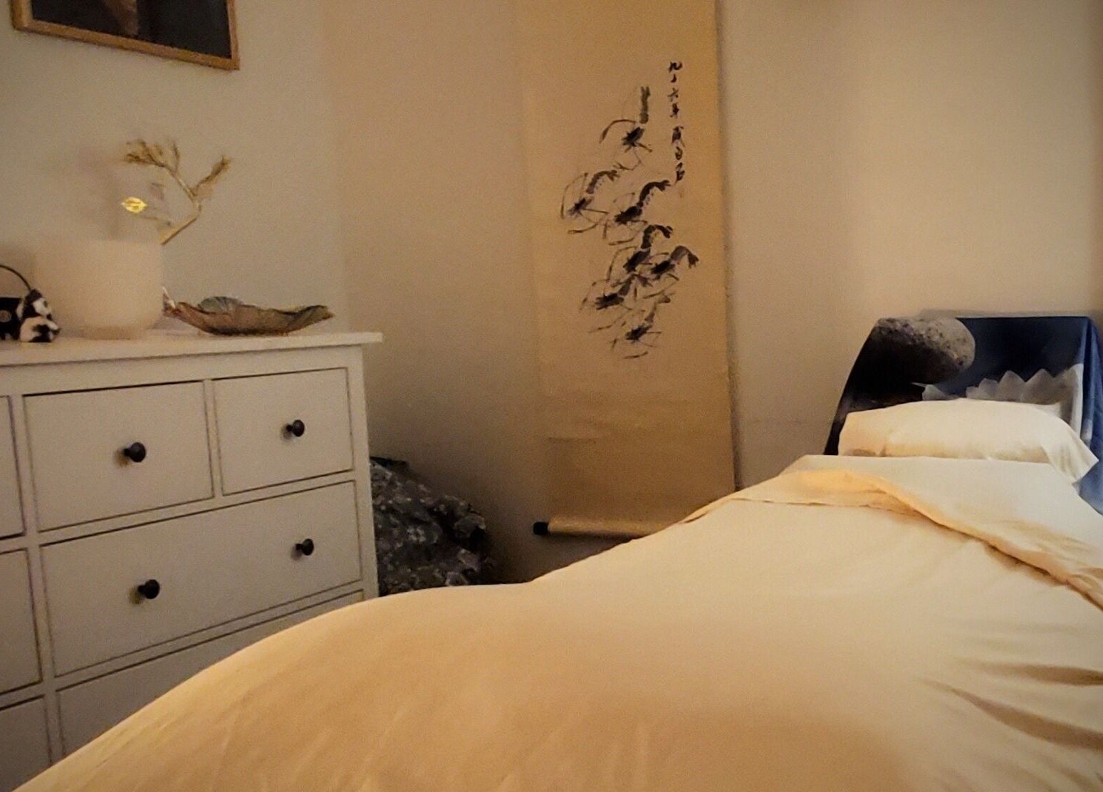 A serene massage room at Active Healing Dallas FT Worth, Watauga, Texas, US with a cozy massage bed.