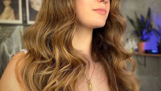 Beethoven - International Hairstylist, Balayage Artist, Visagist & Cosmetologist