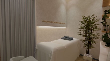 Serene treatment room at Bangs Prime Skin Aesthetics in Makati City, Metro Manila, PH, featuring a cozy massage table.