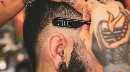 Underground Barber Shop, bild 3