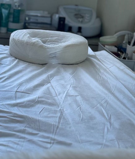 Relaxing massage table at JBeauty - Joyce Beatriz Aesthetic & Health, Rockdale, New South Wales, AU.