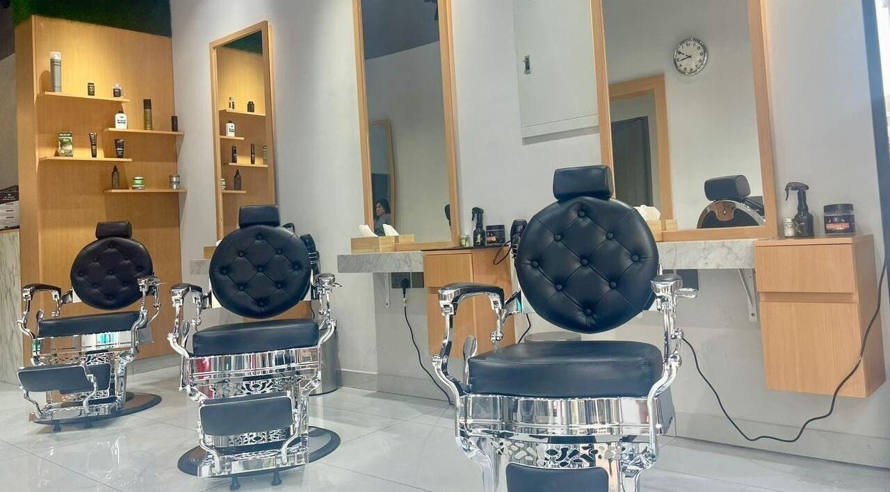 Luxurious salon chairs at Al Shahid Salon, Dubai, Dubai, AE, offering a premium grooming experience.