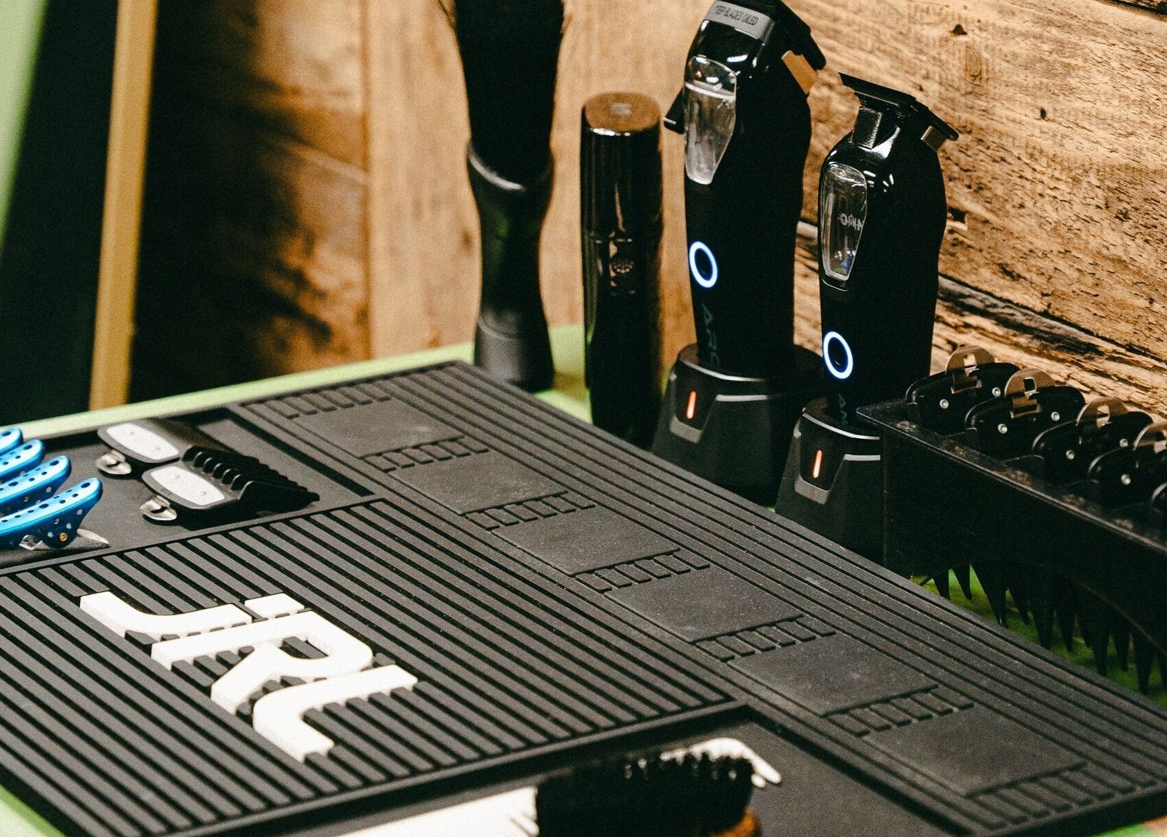 Professional grooming tools at Jacobs Park Street, Bristol, England, GB, offering top-notch barber services.