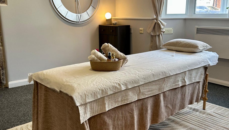 UThai Massage image 1