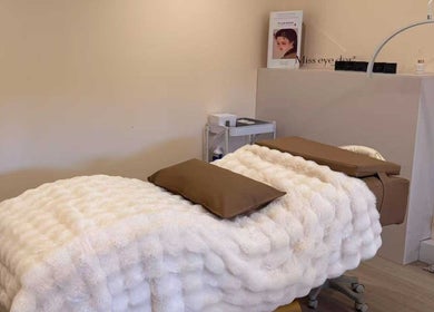 Cozy treatment bed in calming room at We3 Nails, Hawthorn, Victoria, AU. Perfect for relaxing beauty therapies.