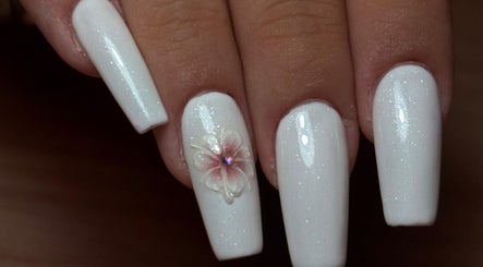 Arlette Nails 13