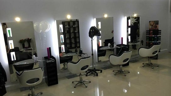 Be You Tiful Hair And Beauty 01792 417957