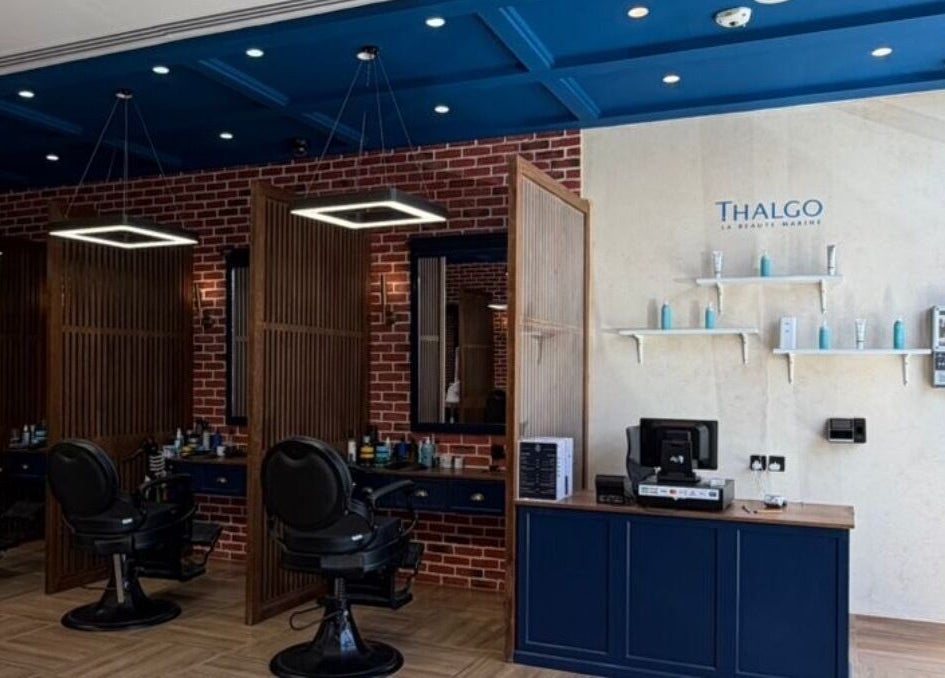 Dye Hard Barbers in Riyadh features sleek chairs and modern decor, offering a premium grooming experience.