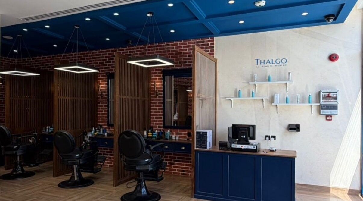 Dye Hard Barbers in Riyadh features sleek chairs and modern decor, offering a premium grooming experience.